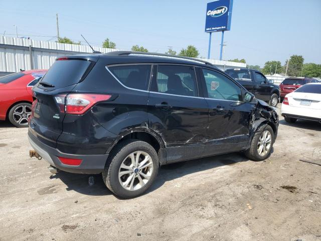  FORD ESCAPE 2017 Czarny