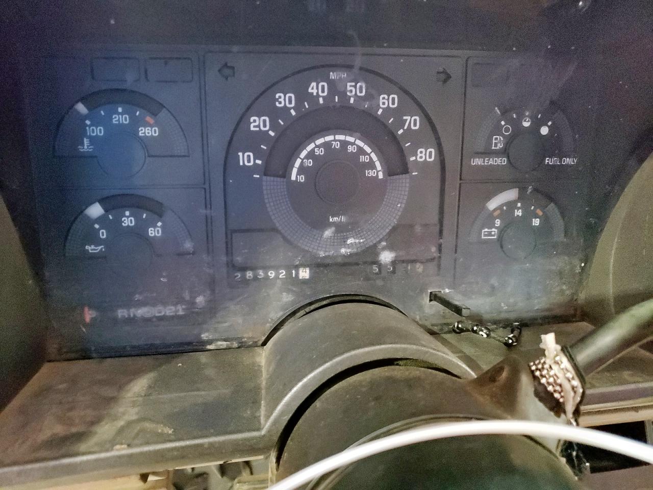 1989 Chevrolet Gmt-400 C1500 VIN: 1GCDC14K6KZ125335 Lot: 64046405