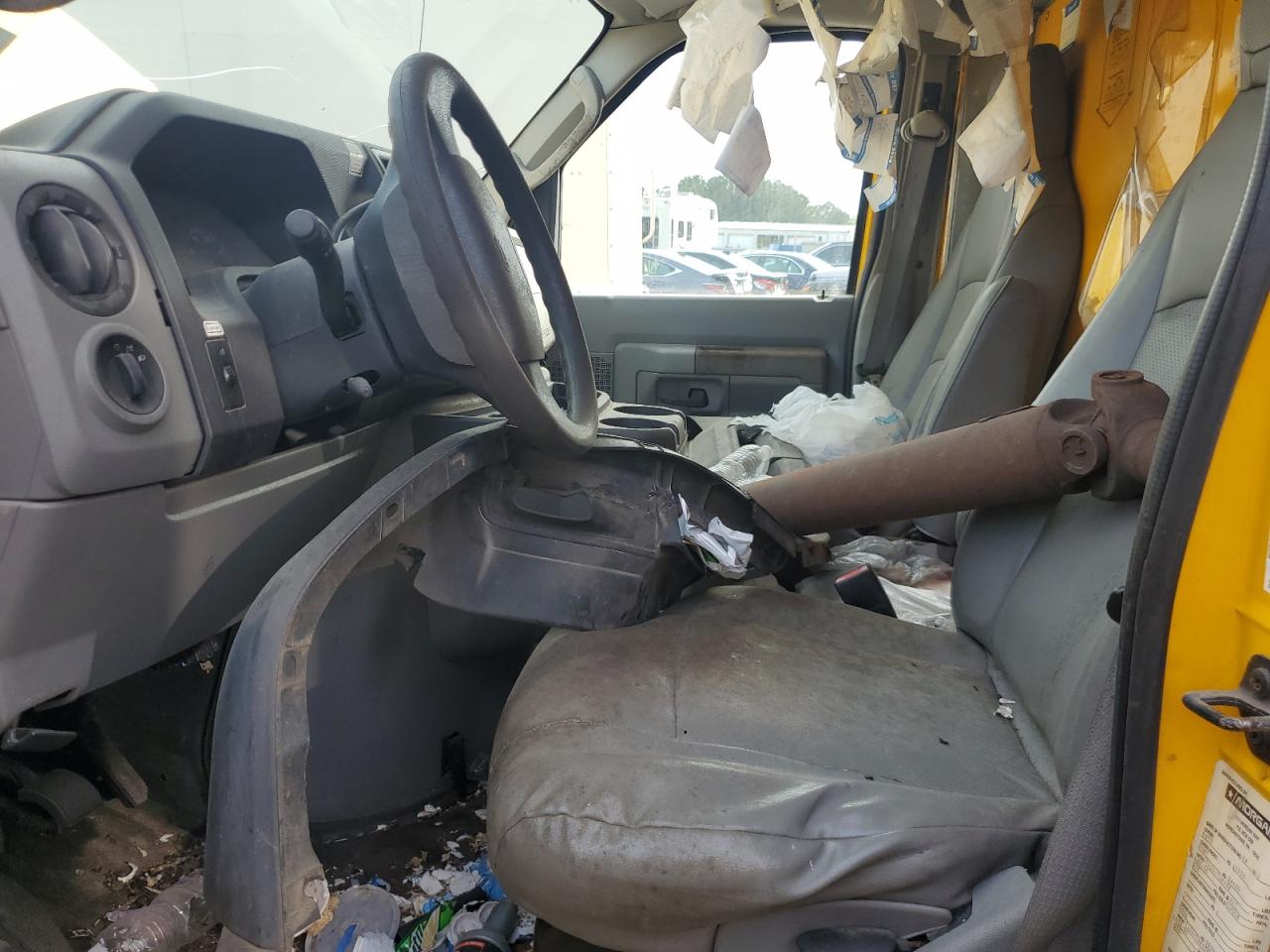 2012 Ford Econoline E350 Super Duty Cutaway Van VIN: 1FDWE3FS8CDA63216 Lot: 64882435