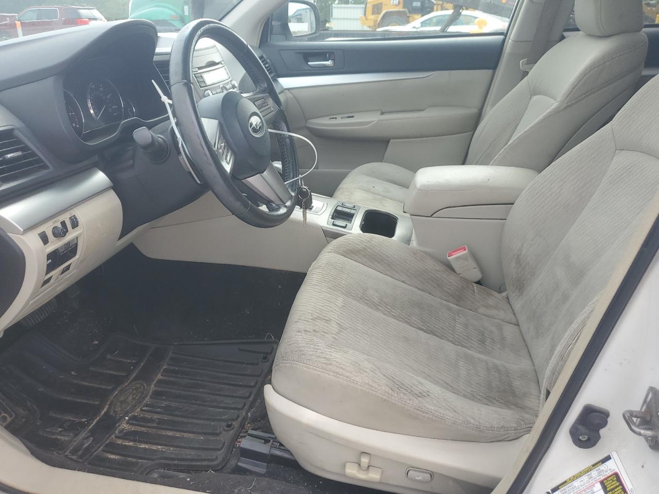 2011 Subaru Outback 2.5I Premium VIN: 4S4BRCGC3B3352275 Lot: 66525375