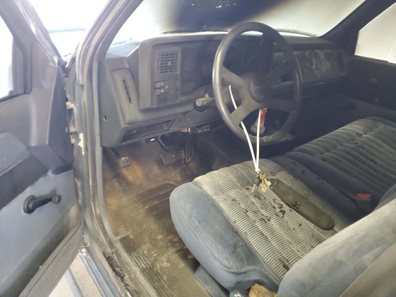 1988 Chevrolet Gmt-400 C3500 VIN: 1GCHC34N2JE139942 Lot: 64667165