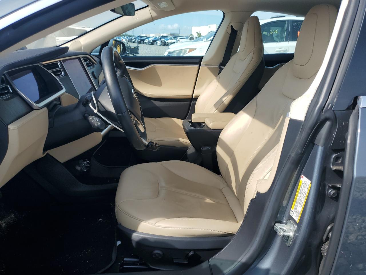 2013 Tesla Model S VIN: 5YJSA1AC4DFP10496 Lot: 63801355