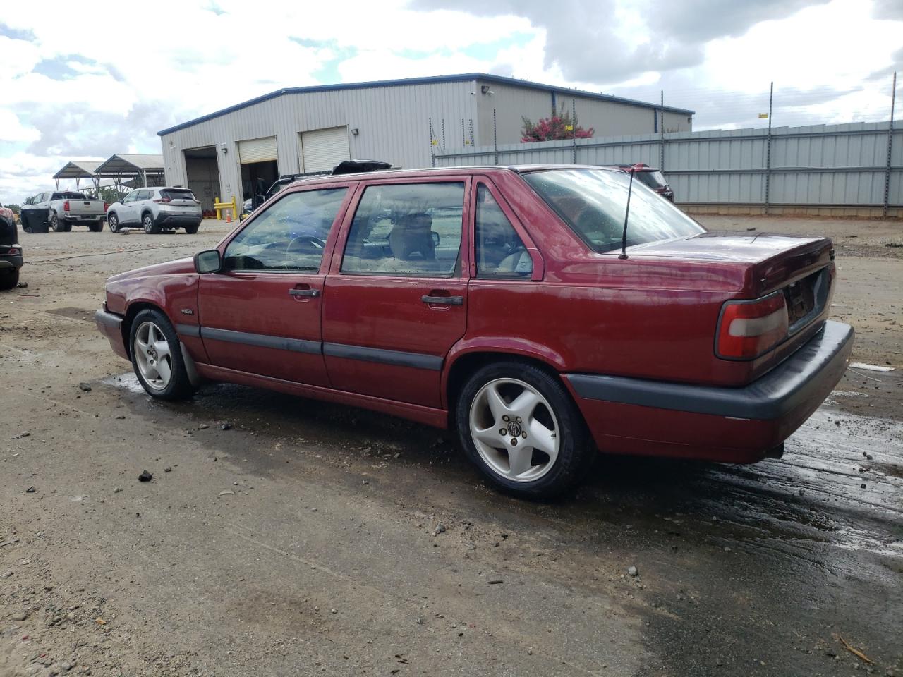 1995 Volvo 850 VIN: YV1LS5716S1225629 Lot: 64660025
