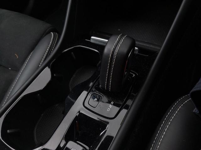 2021 VOLVO XC40 R-DES