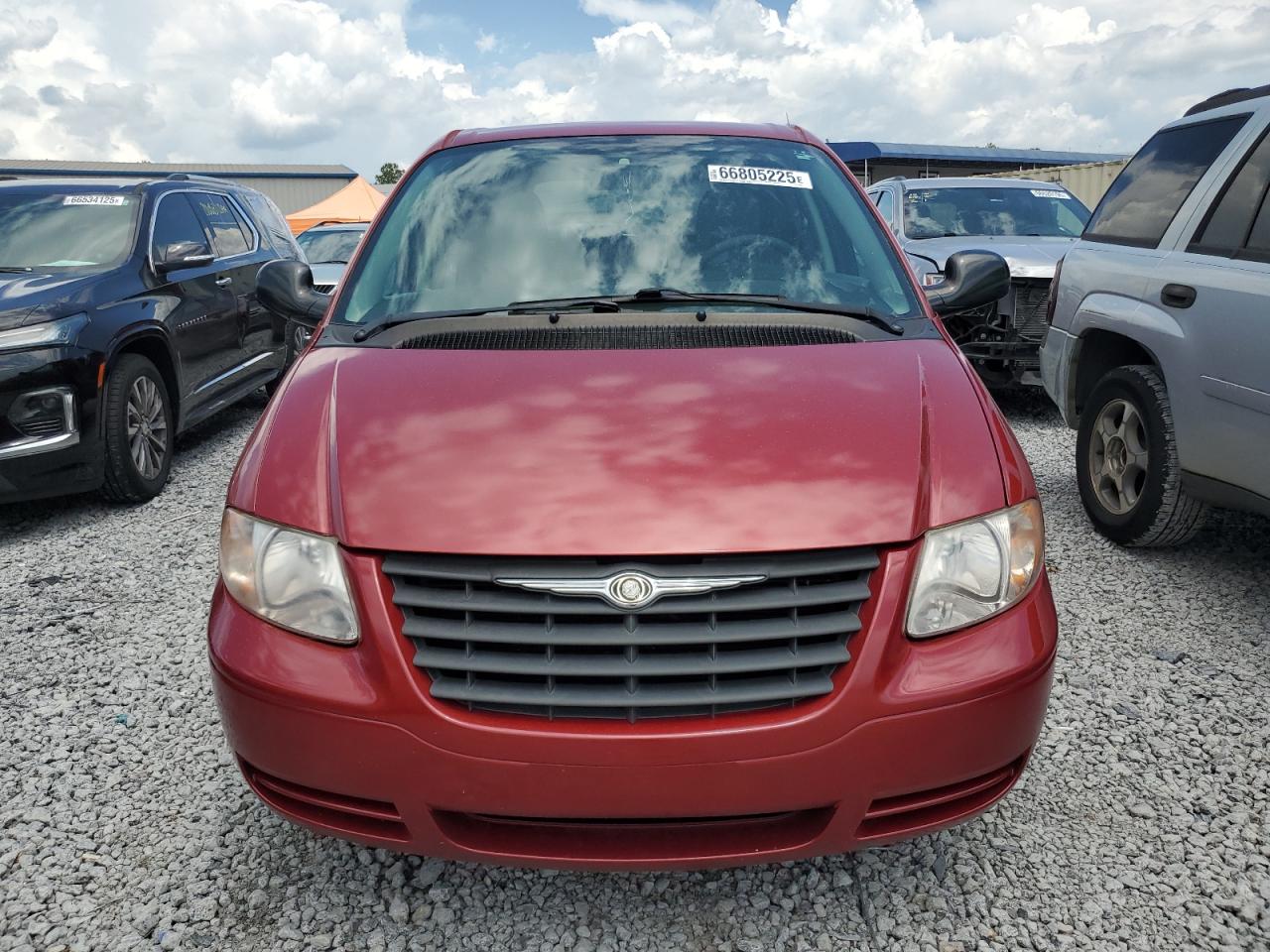2006 Chrysler Town & Country VIN: 1A4GP45R06B550203 Lot: 66805225
