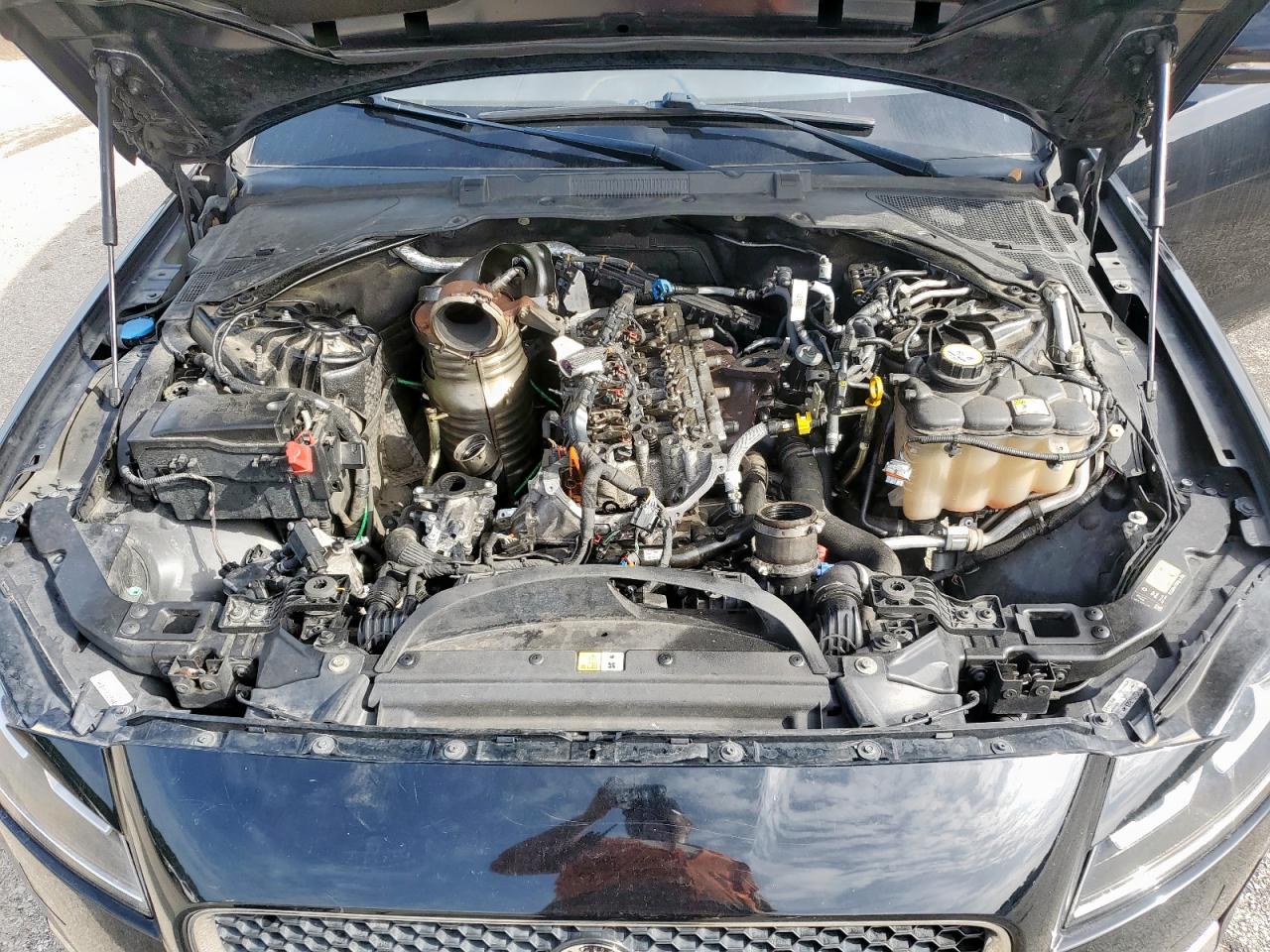 2017 Jaguar Xf Premium VIN: SAJBD4BNXHCY43177 Lot: 68229995