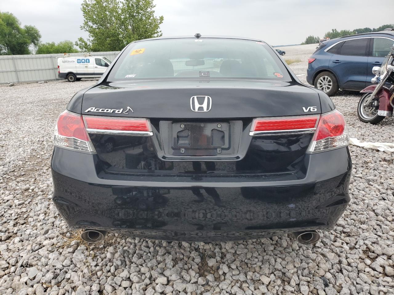 2011 Honda Accord Exl VIN: 1HGCP3F8XBA030886 Lot: 64278835