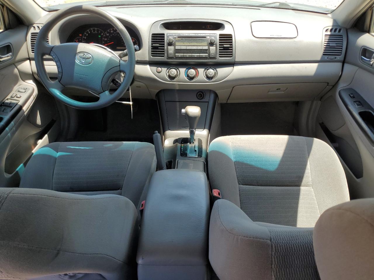 2005 Toyota Camry Le VIN: 4T1BE32K95U390926 Lot: 65430555