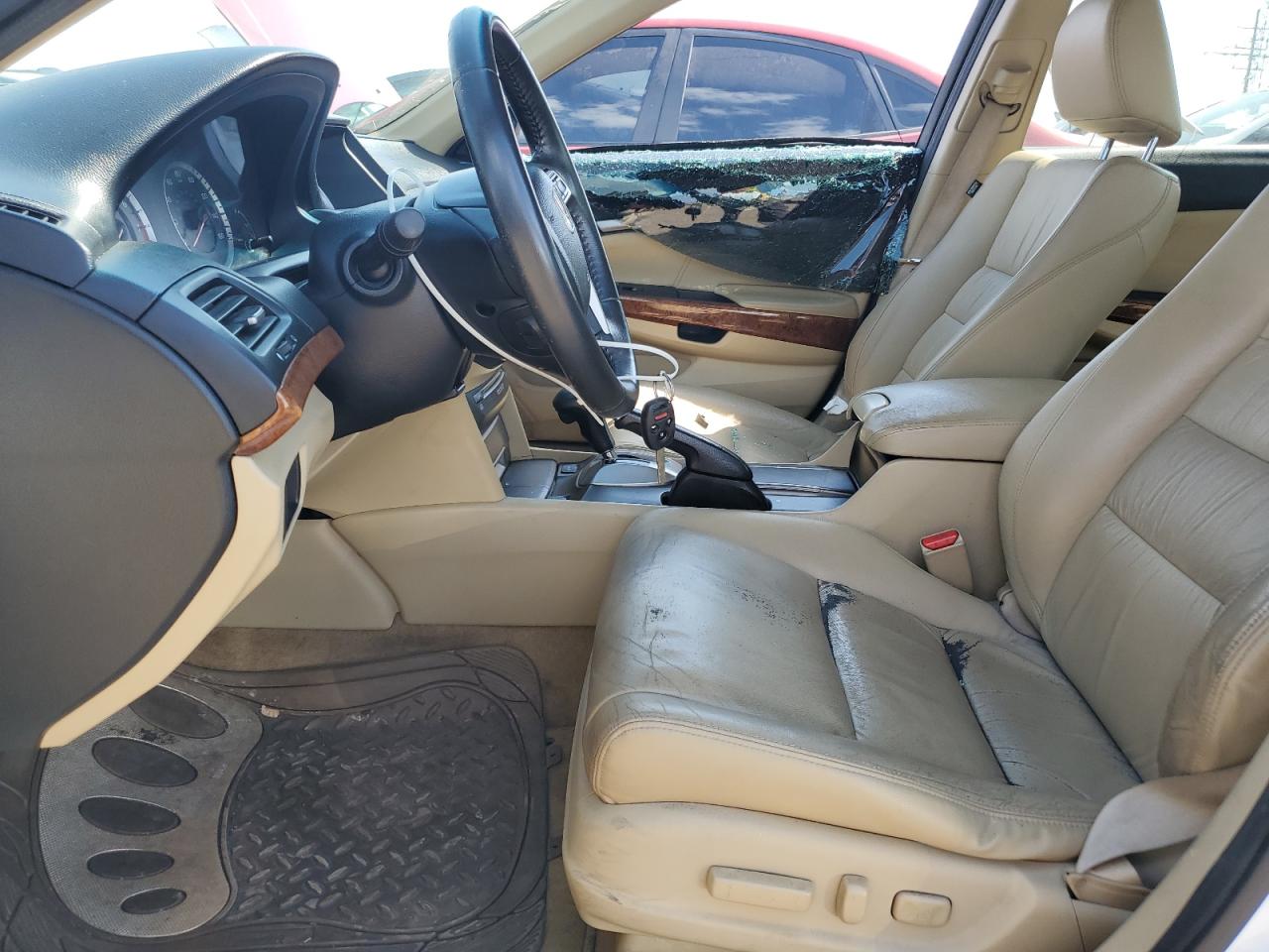 2011 Honda Accord Exl VIN: 1HGCP3F84BA028499 Lot: 63231545