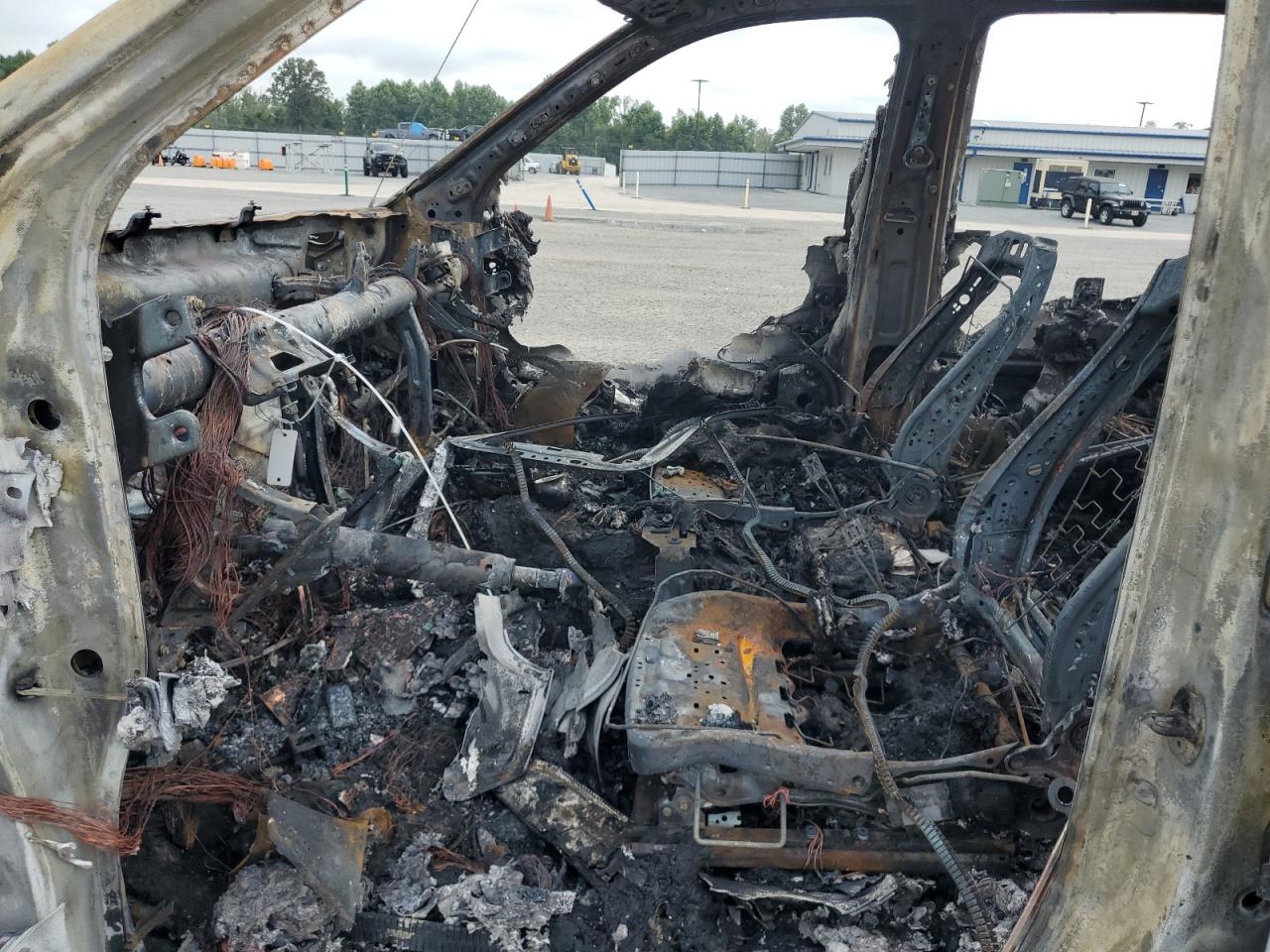 2024 GMC Sierra K1500 Slt VIN: 3GTUUDED4RG116335 Lot: 64022645