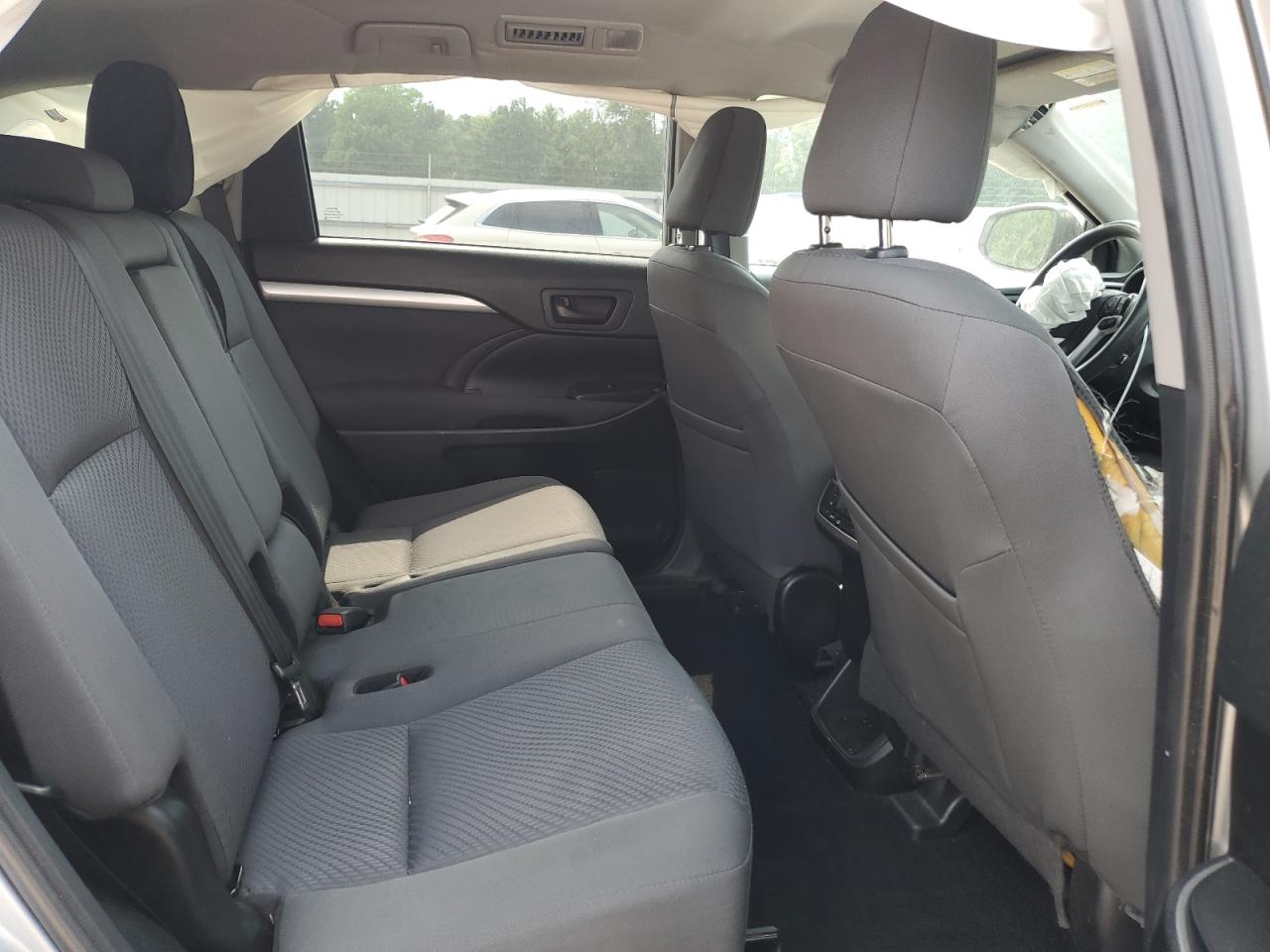 2019 Toyota Highlander Le VIN: 5TDBZRFH0KS966140 Lot: 66856815