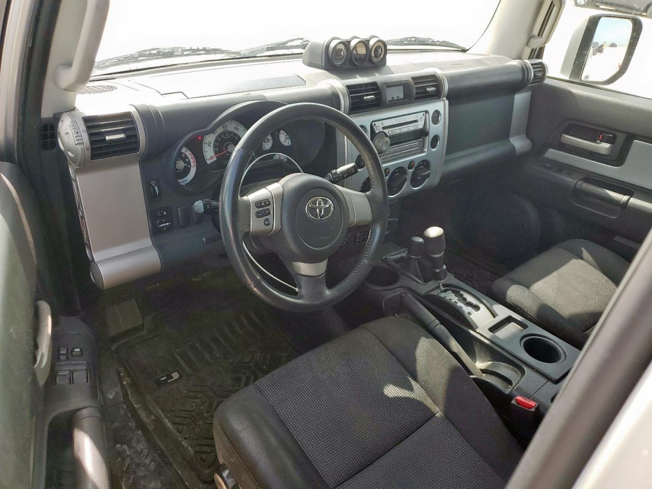 2007 Toyota Fj Cruiser VIN: JTEBU11FX70028514 Lot: 62669705
