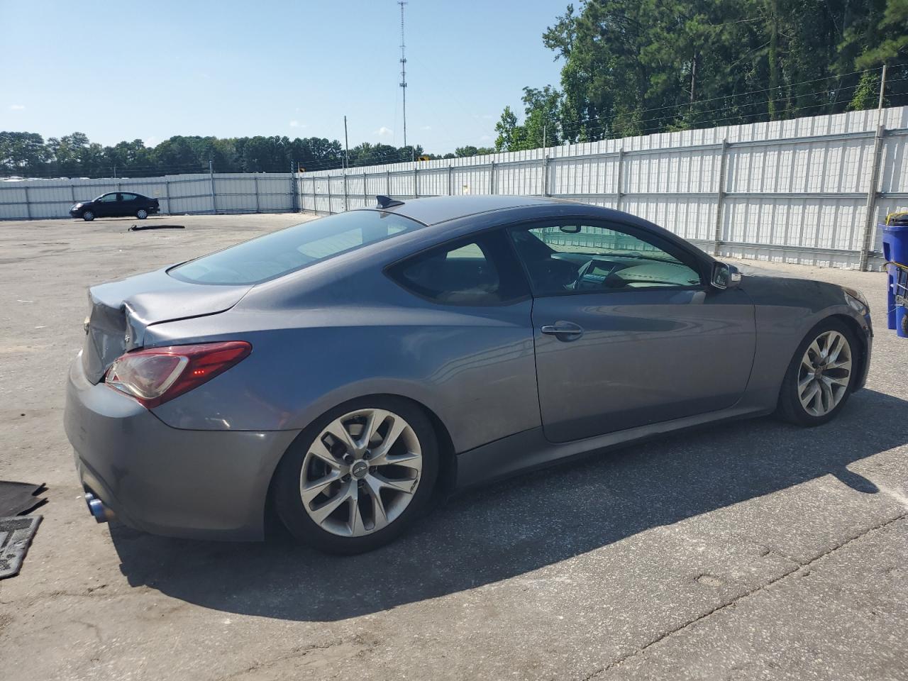 2015 Hyundai Genesis Coupe 3.8L VIN: KMHHU6KJ5FU123774 Lot: 65901505