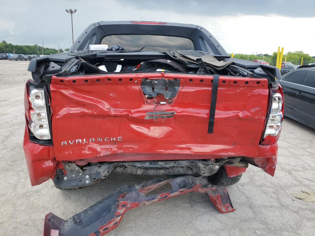 2012 Chevrolet Avalanche Ltz VIN: 3GNTKGE72CG241877 Lot: 66460055