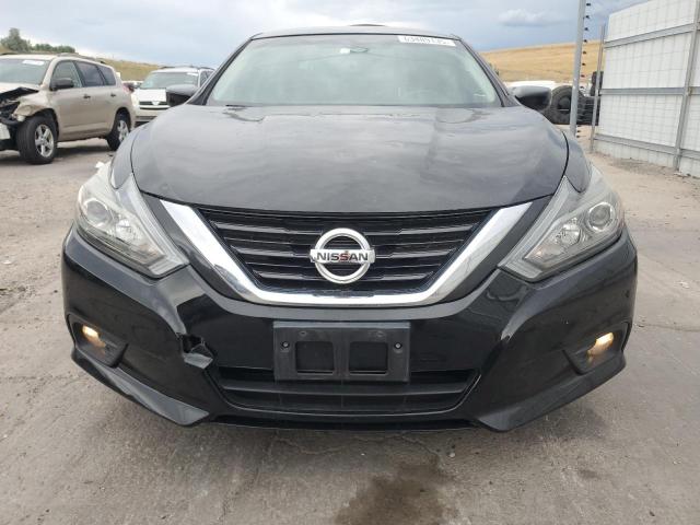  NISSAN ALTIMA 2018 Czarny