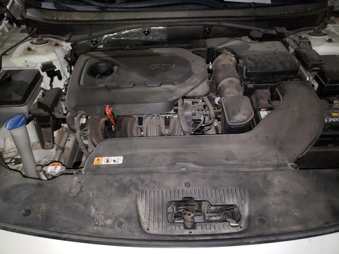 402813 2016 Hyundai Sonata Se