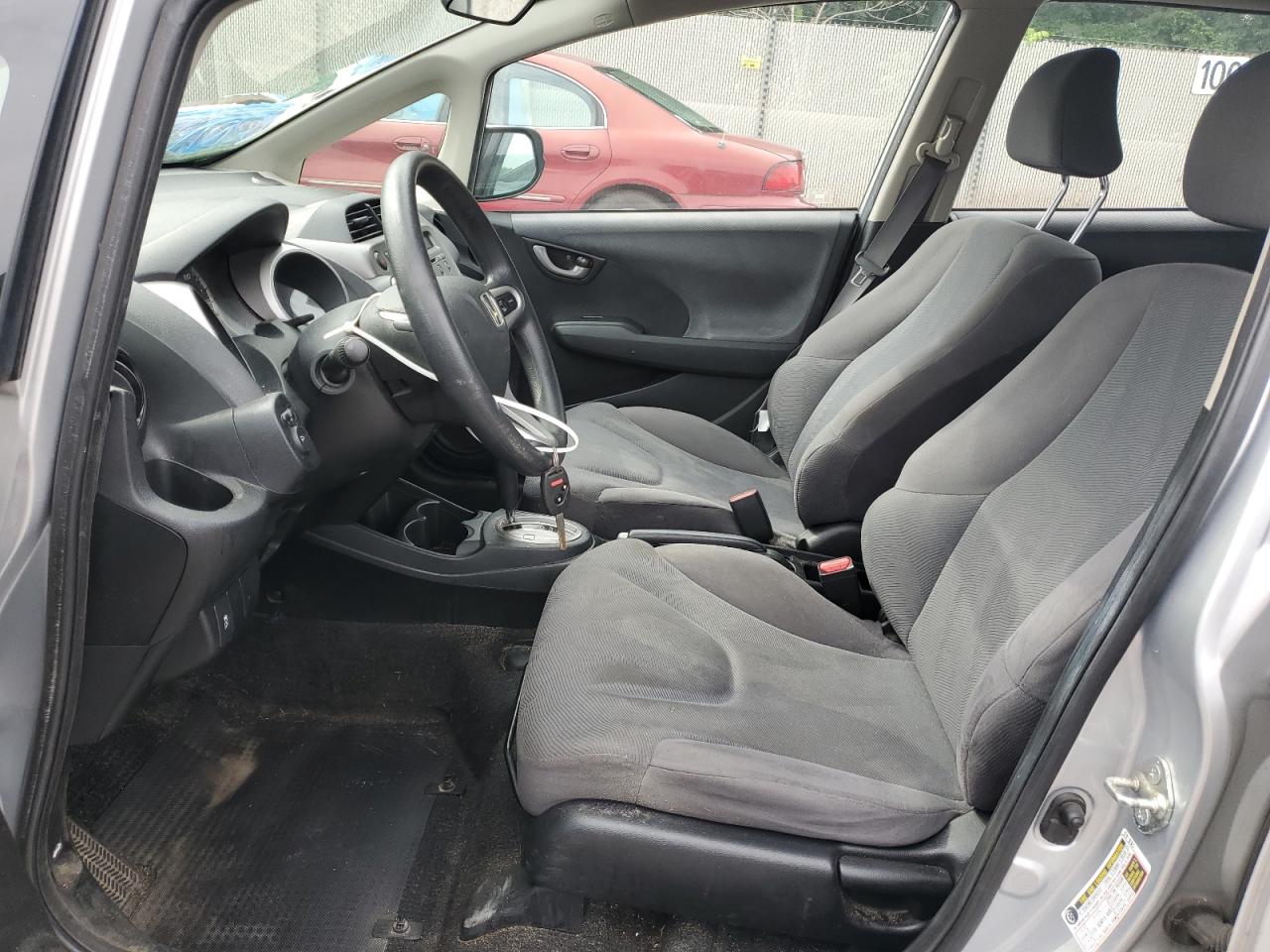 2013 Honda Fit VIN: JHMGE8H3XDC011927 Lot: 63961255