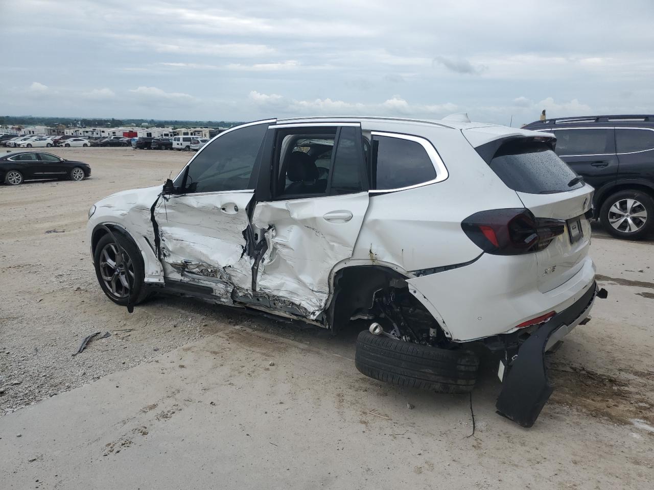 2023 BMW X3 xDrive30I white null gas 5UX53DP05P9S02475 photo #3