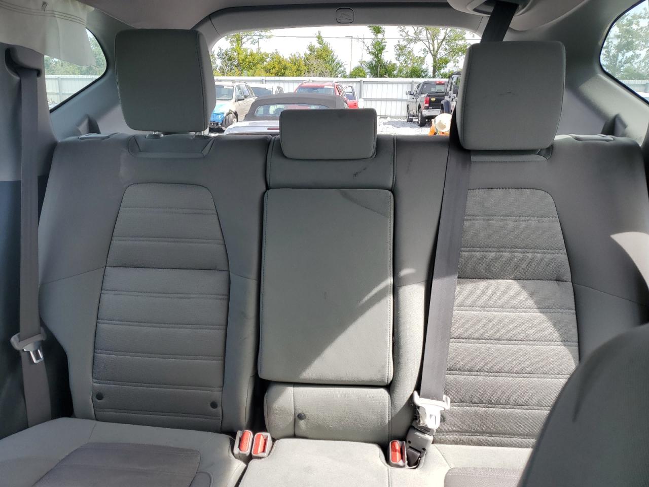 2019 Honda Cr-V Lx VIN: 2HKRW5H30KH418730 Lot: 63948235