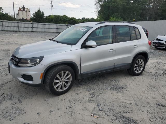  VOLKSWAGEN TIGUAN 2015 Srebrny