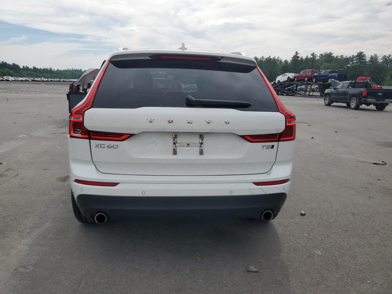 2021 Volvo Xc60 T5 Momentum VIN: YV4102RK4M1748526 Lot: 63523415