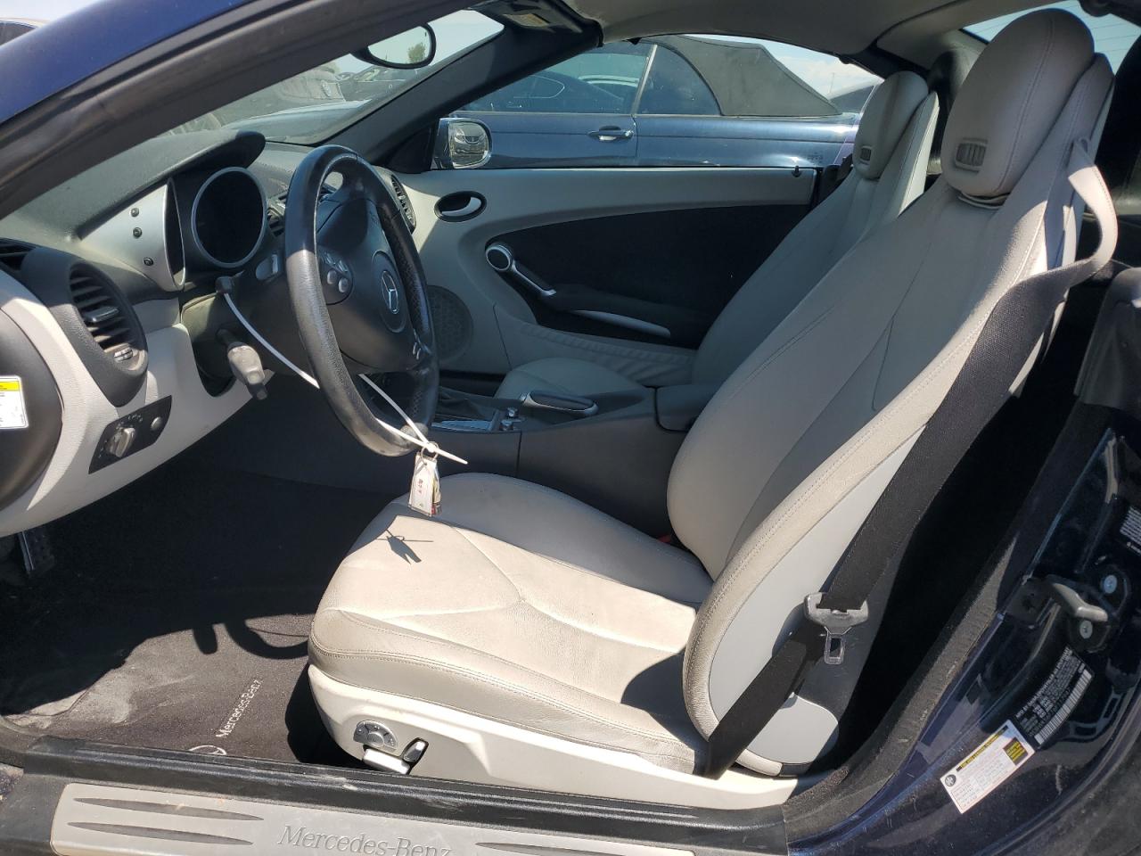 2006 Mercedes-Benz Slk 350 VIN: WDBWK56F76F117947 Lot: 66769205