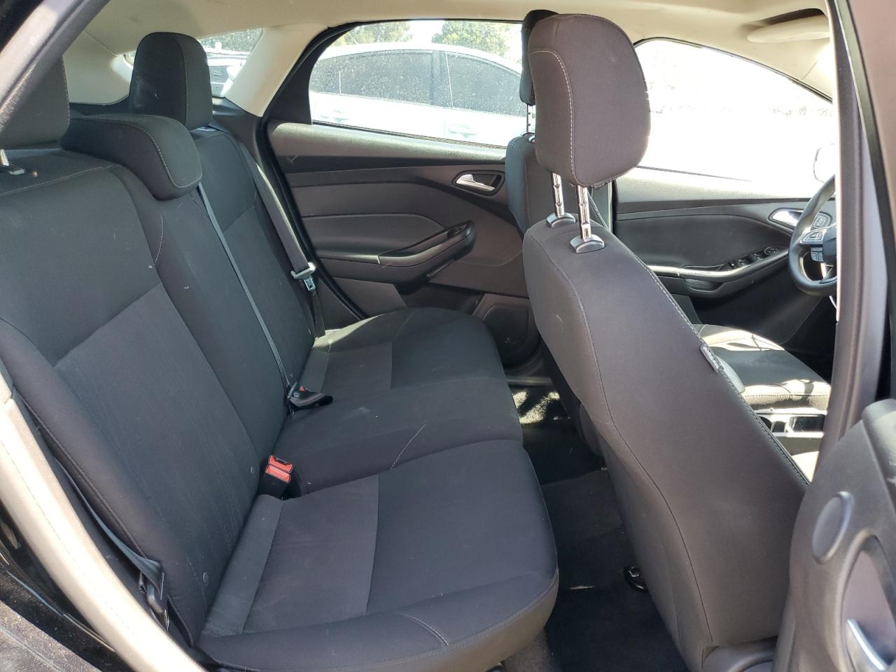 2018 Ford Focus Sel VIN: 1FADP3M28JL293288 Lot: 65037135