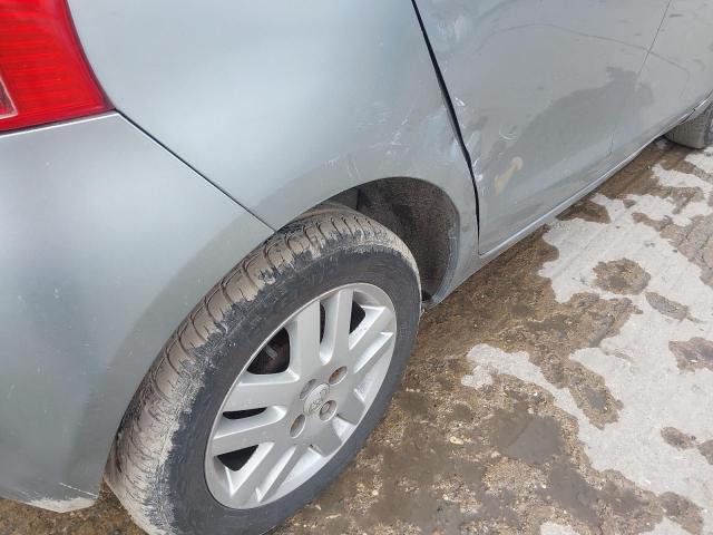 2007 TOYOTA YARIS TR