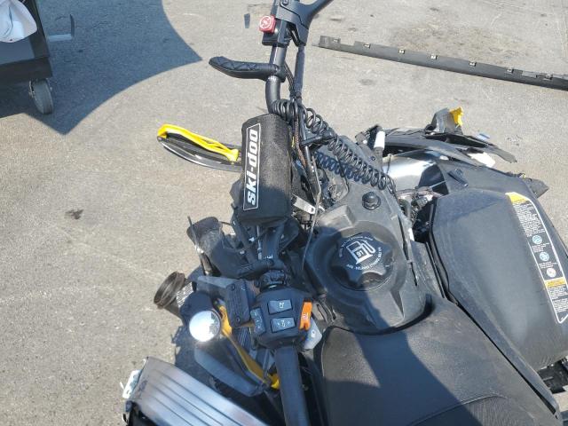 2023 SKIDOO RENEGADE E  