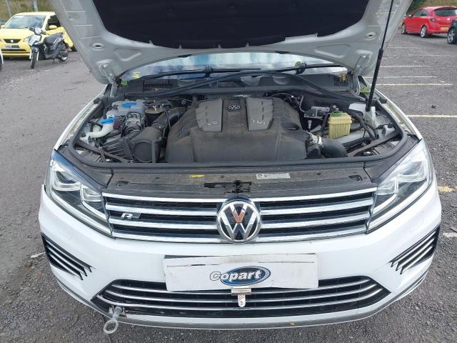 2017 VOLKSWAGEN TOUAREG R-LINE
