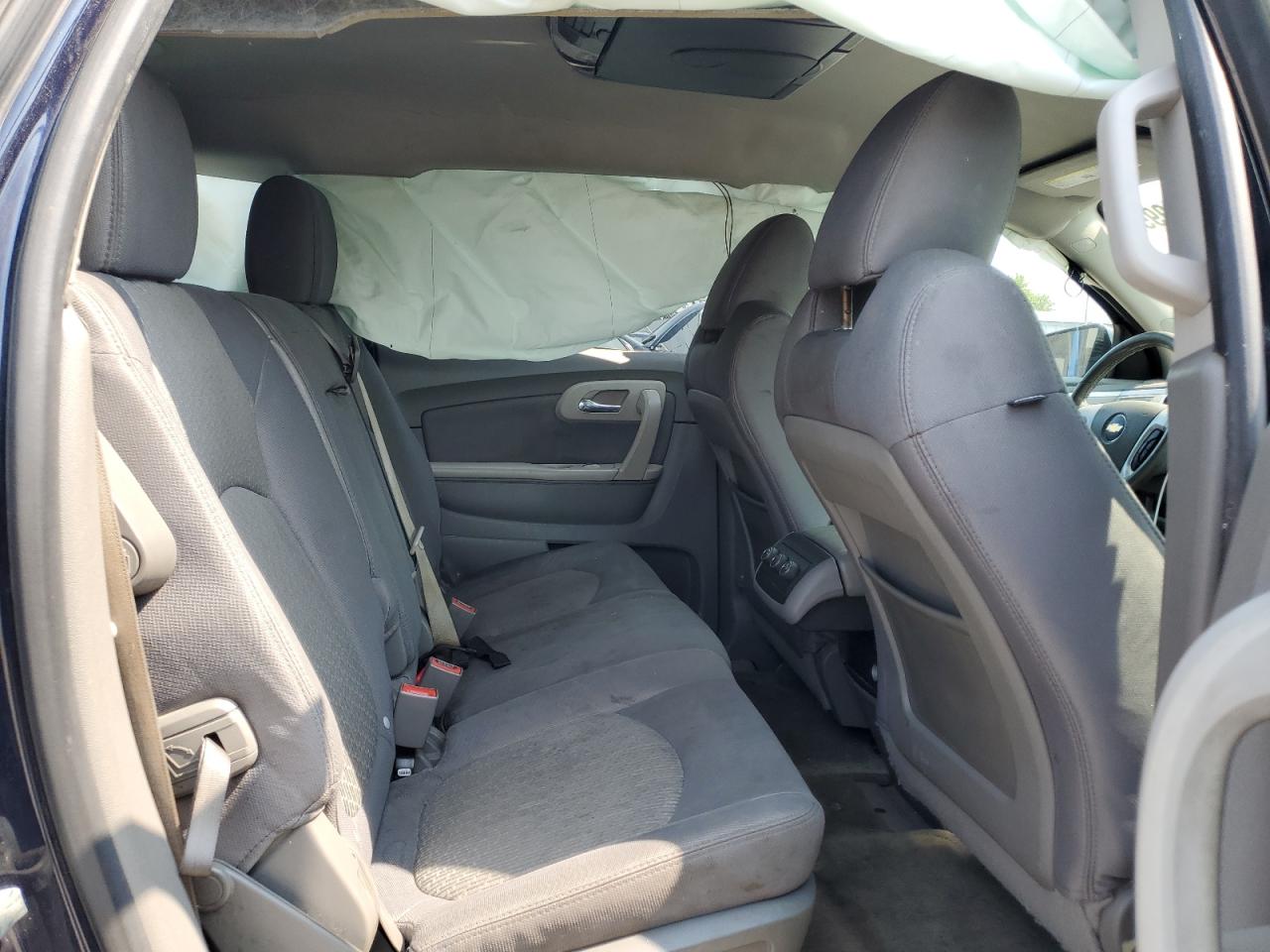 2011 Chevrolet Traverse Ls VIN: 1GNKRFED0BJ345210 Lot: 64700995