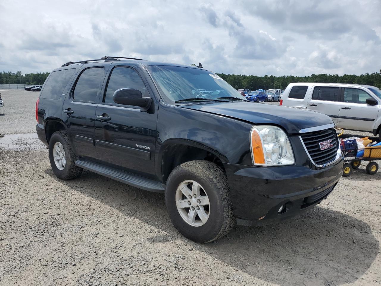 2013 GMC Yukon Slt VIN: 1GKS2CE04DR153080 Lot: 67004845
