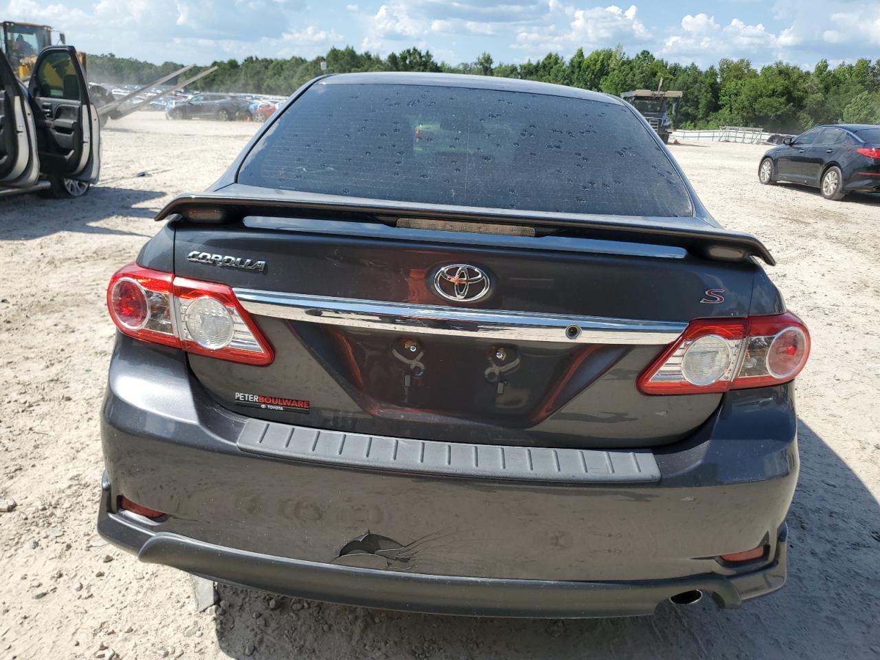 2011 Toyota Corolla Base VIN: 2T1BU4EE3BC650815 Lot: 64595445
