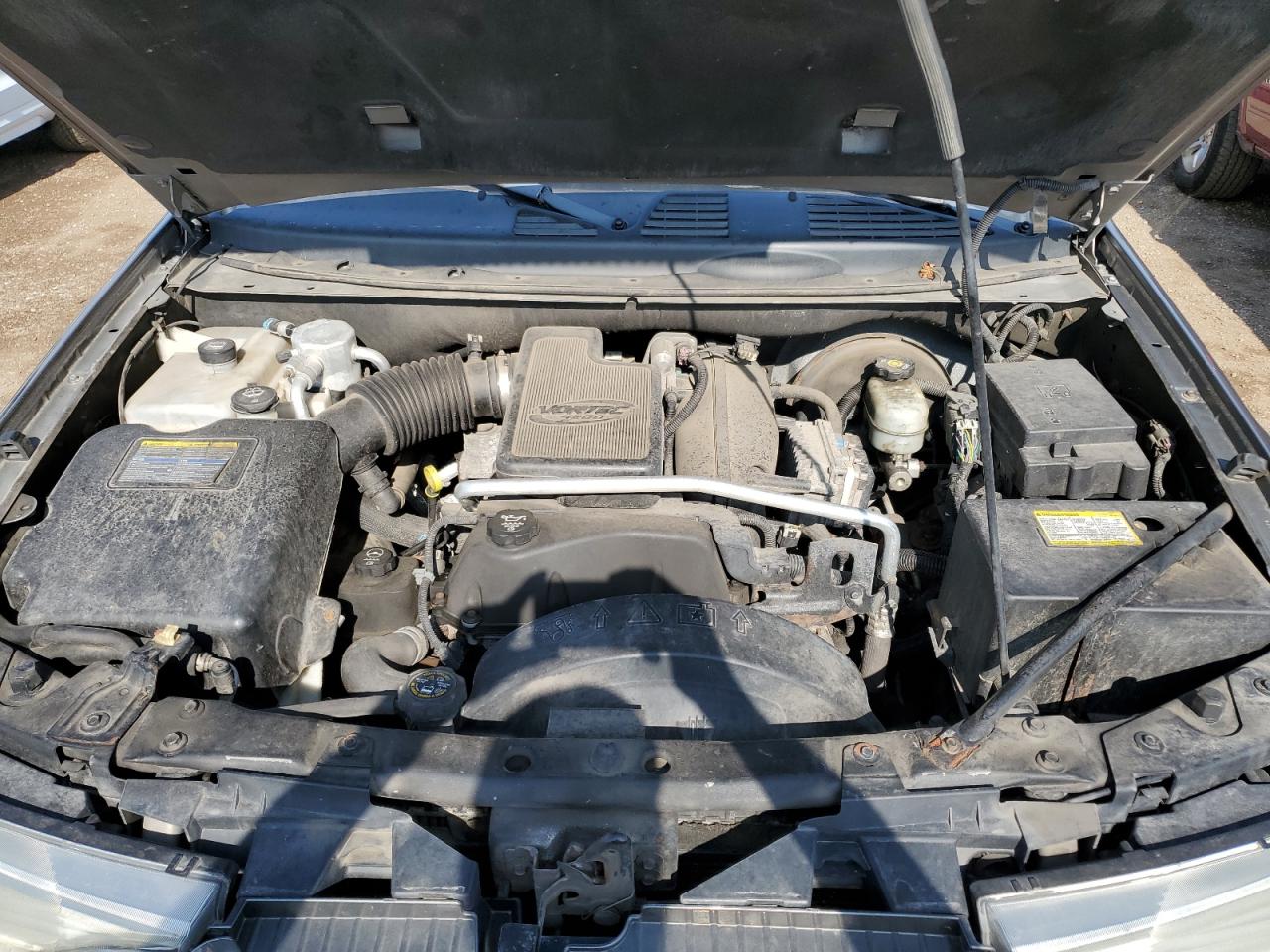 2005 Buick Rainier Cxl VIN: 5GADT13S152269181 Lot: 64244135