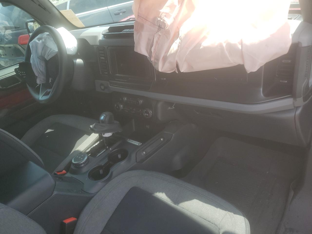 2021 Ford Bronco Base VIN: 1FMDE5AH3MLA72508 Lot: 67050225