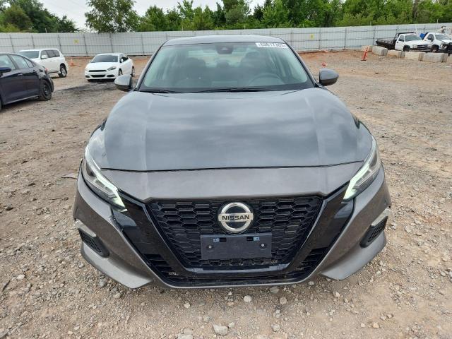  NISSAN ALTIMA 2021 Szary