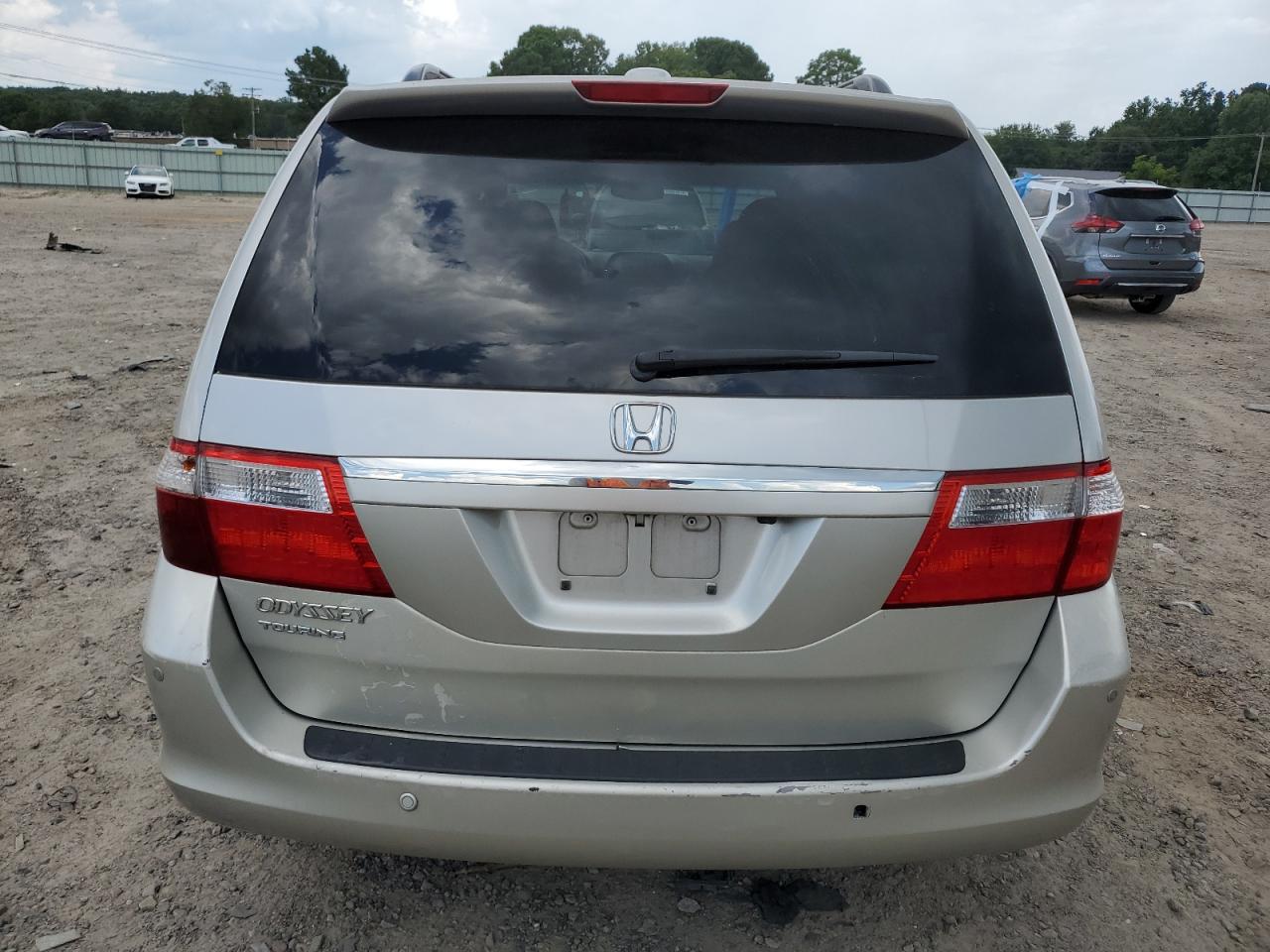 2006 Honda Odyssey Touring VIN: 5FNRL38886B015317 Lot: 63992125