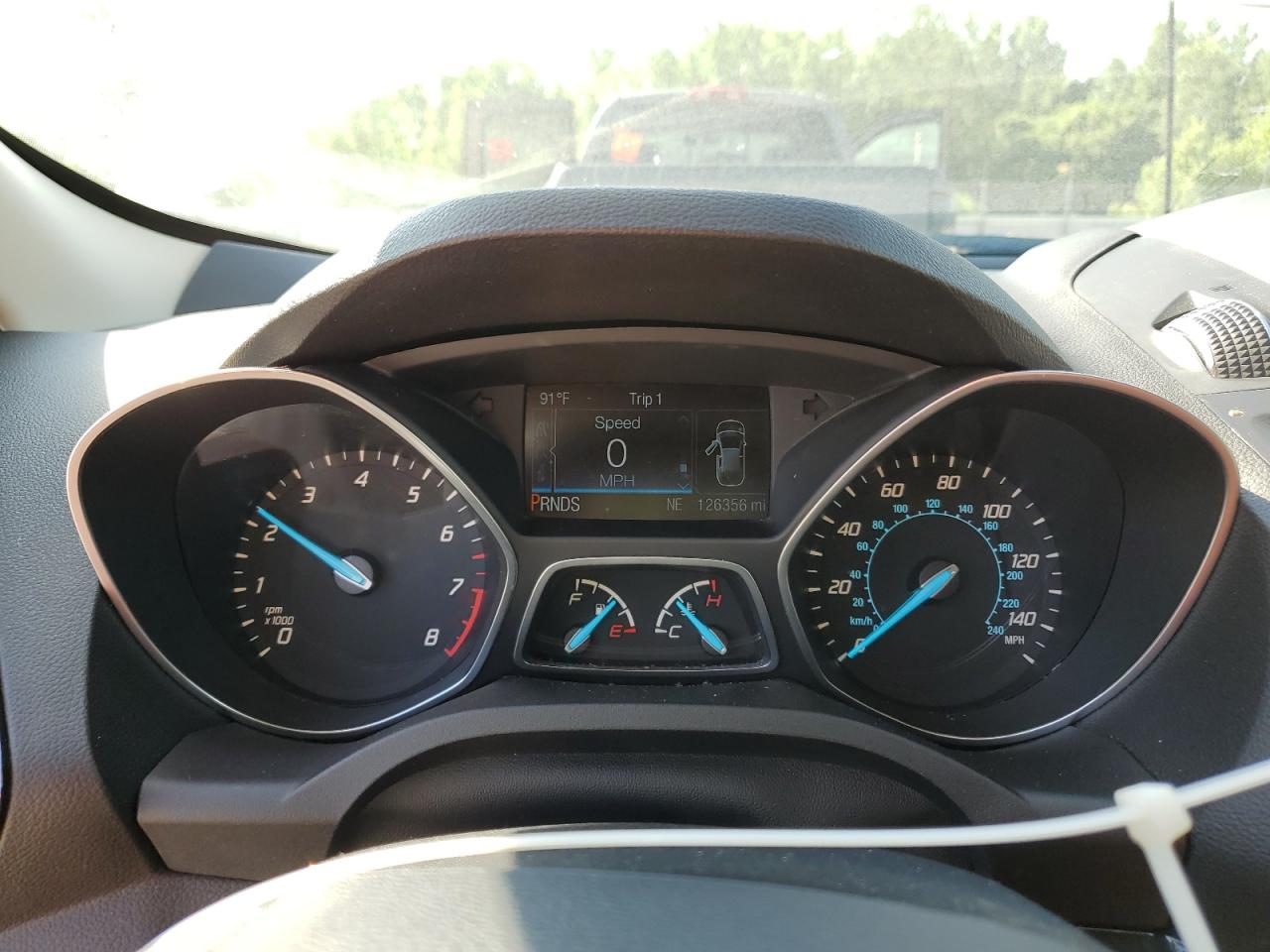 1FMCU0J93FUA58325 2015 Ford Escape Titanium