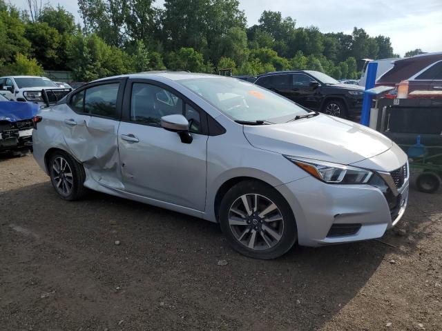  NISSAN VERSA 2020 Silver