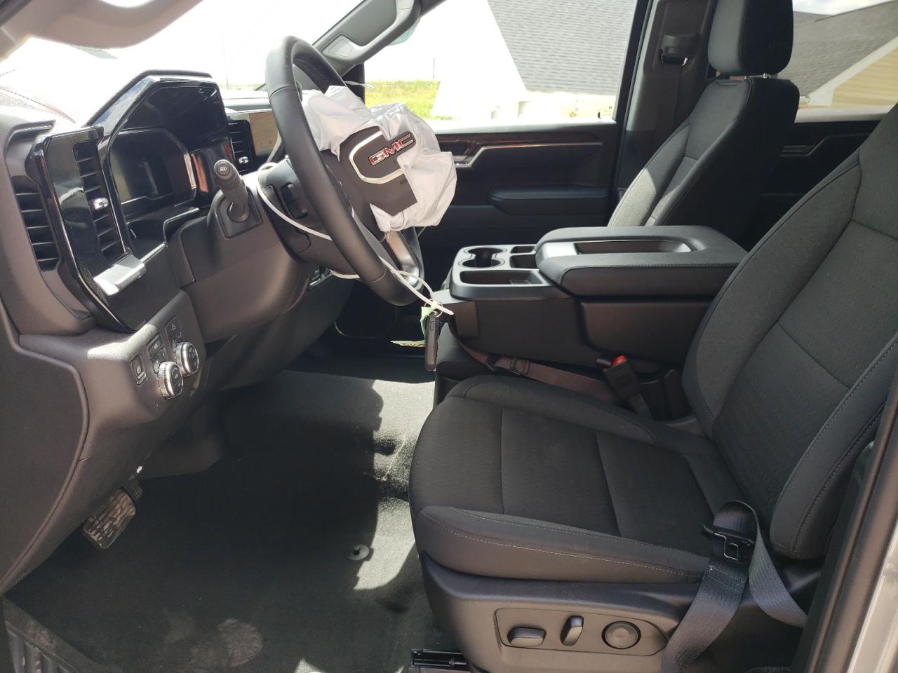 2025 GMC Sierra K1500 Elevation-L VIN: 1GTPUJEK2SZ112932 Lot: 65621875