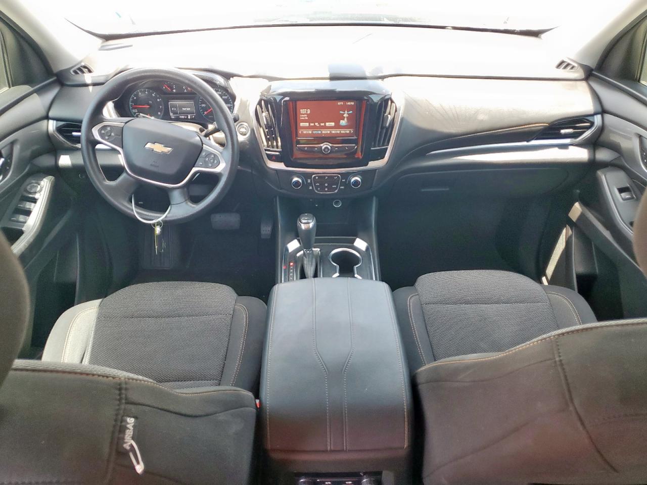 2018 Chevrolet Traverse Ls VIN: 1GNERFKWXJJ106197 Lot: 63582155