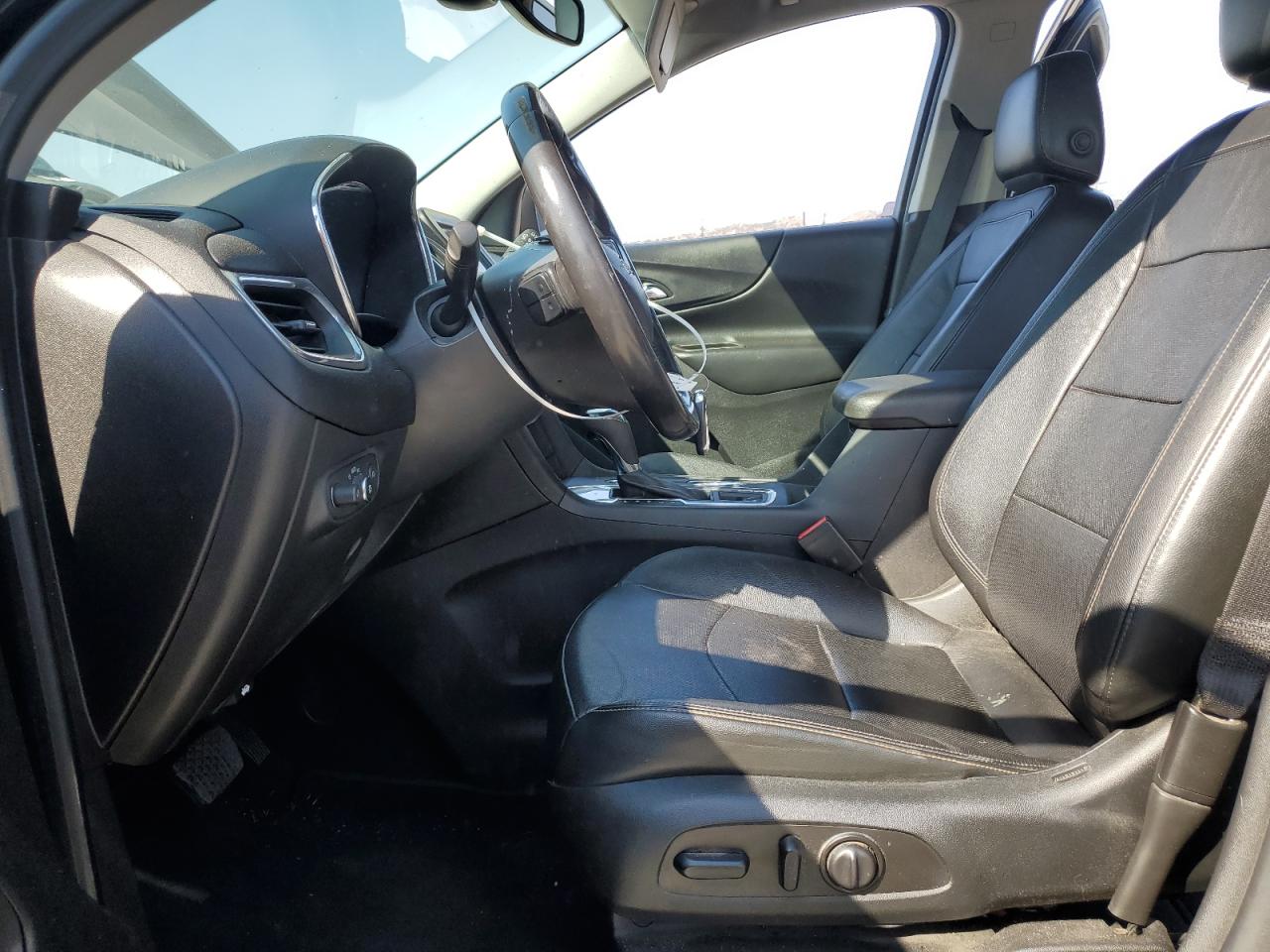 2020 Chevrolet Equinox Lt VIN: 3GNAXKEV3LS716928 Lot: 65229695