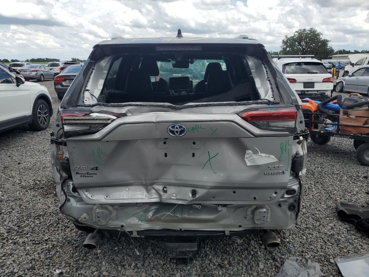 2021 Toyota Rav4 Xse VIN: 2T3E6RFVXMW020561 Lot: 64822005