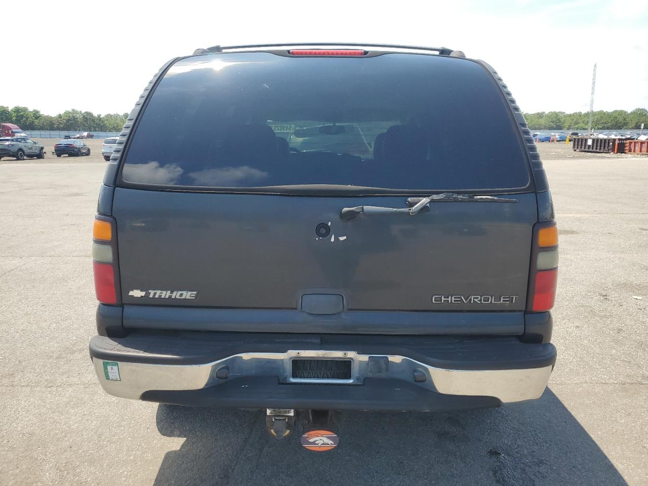 2005 Chevrolet Tahoe C1500 VIN: 1GNEC13TX5J171758 Lot: 64902515