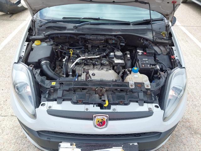 2011 ABAR PUNTO EVO