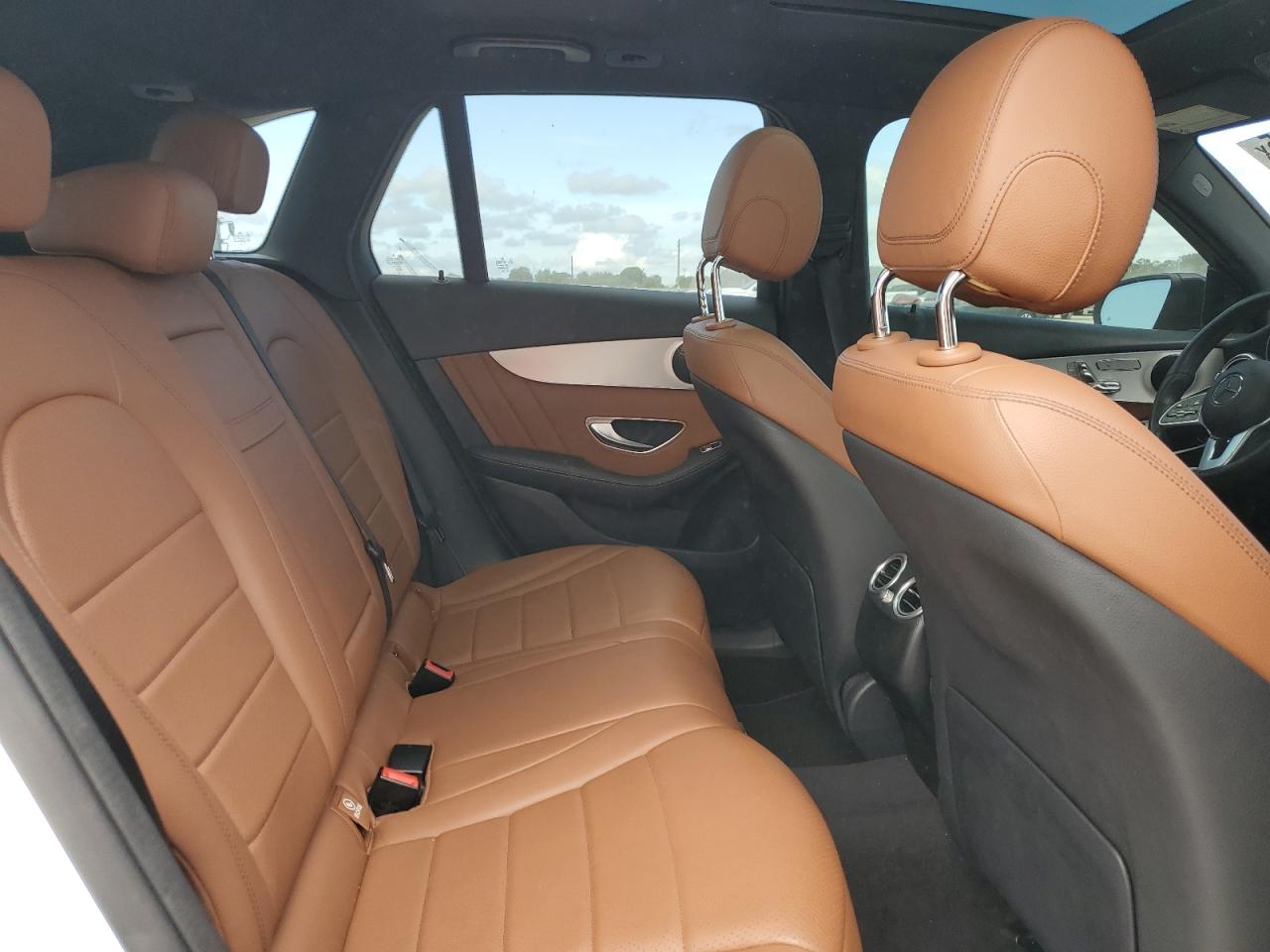 2022 Mercedes-Benz Glc 300 4Matic VIN: W1N0G8EBXNV375563 Lot: 63653775