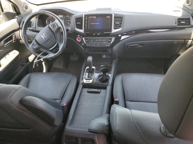 Pickups HONDA RIDGELINE 2017 Srebrny