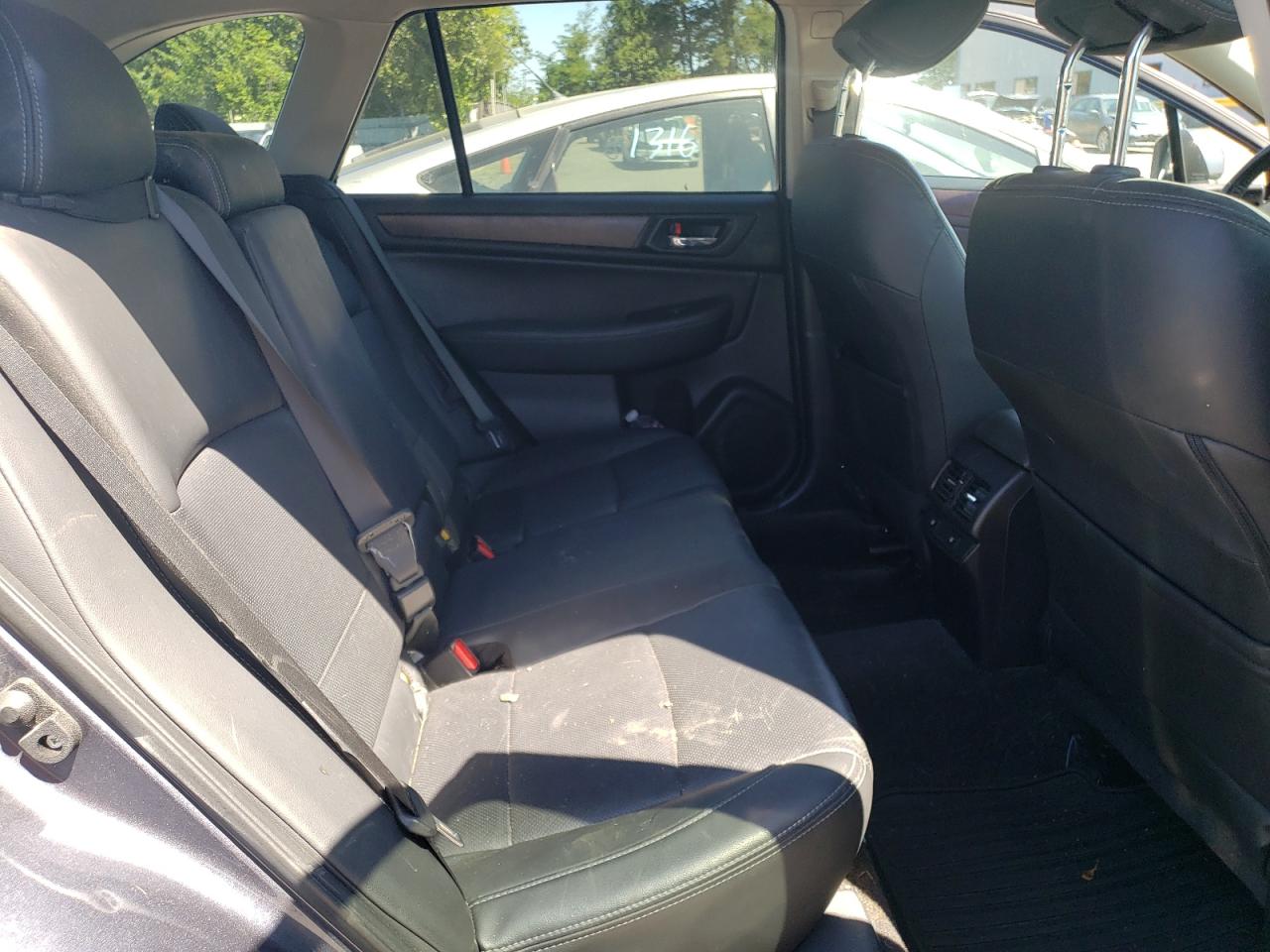 2015 Subaru Outback 3.6R Limited VIN: 4S4BSENC1F3243192 Lot: 64690675