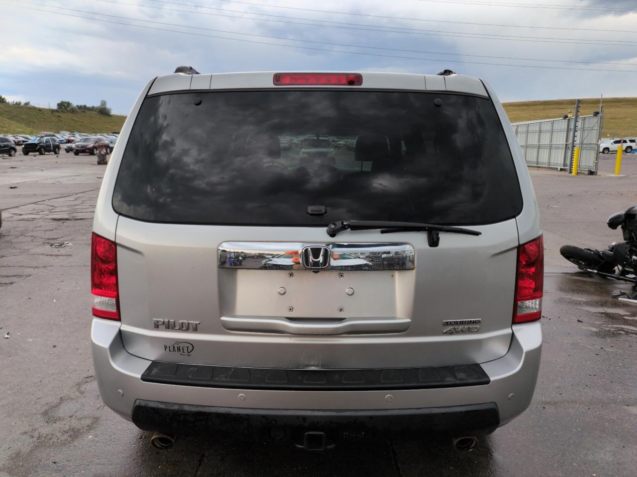 2011 Honda Pilot Touring VIN: 5FNYF4H90BB058755 Lot: 64511385