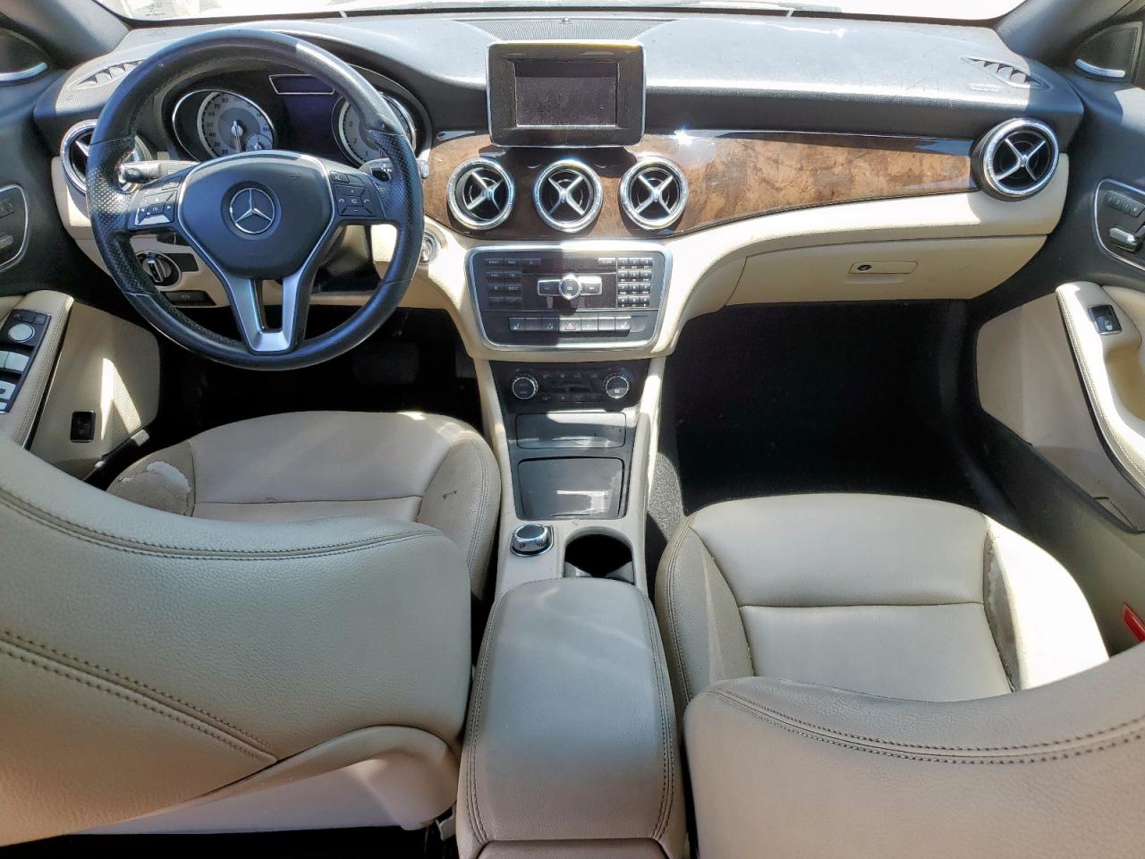 wddsj4eb2en065388 WDDSJ4EB2EN065388 2014 Mercedes-Benz Cla 250